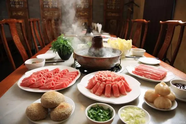 复制(6) 中国火锅文化：一顿美食，一份温暖